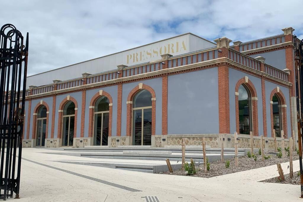 Hyper Centre Maison Le Petit Bouchon Ay-Champagne Exterior photo